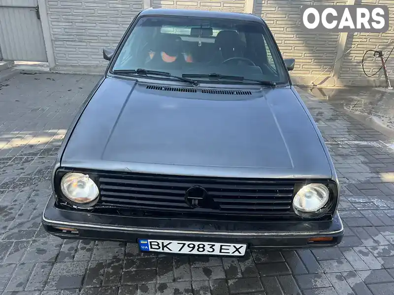 Хетчбек Volkswagen Golf 1986 1.27 л. Ручна / Механіка обл. Рівненська, Здолбунів - Фото 1/9