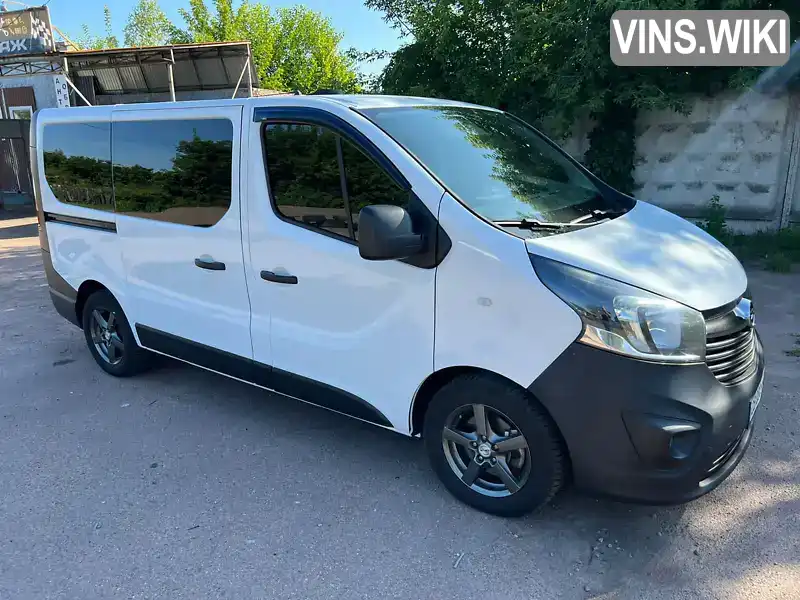 Минивэн Opel Vivaro 2015 1.6 л. Ручная / Механика обл. Киевская, Киев - Фото 1/16