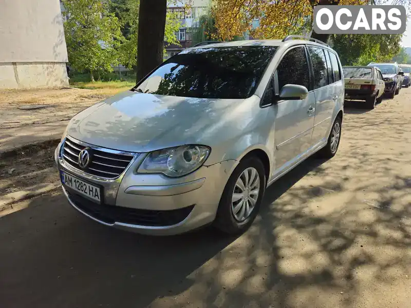 Мінівен Volkswagen Touran 2007 1.98 л. Ручна / Механіка обл. Житомирська, Бердичів - Фото 1/16