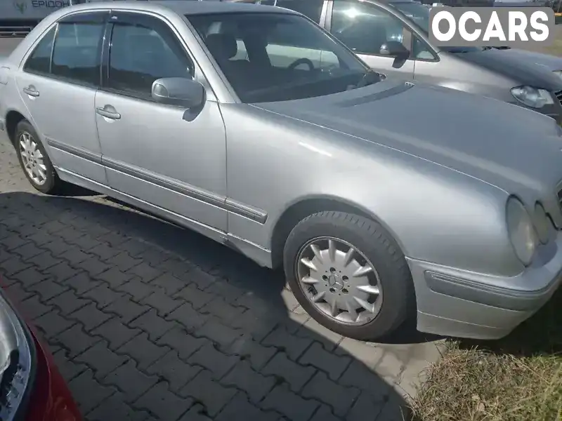 Седан Mercedes-Benz E-Class 2001 2.15 л. Ручна / Механіка обл. Київська, location.city.horenychi - Фото 1/9