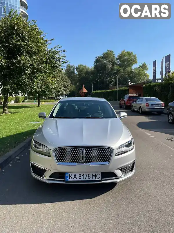 Седан Lincoln MKZ 2018 2 л. Автомат обл. Киевская, Киев - Фото 1/21