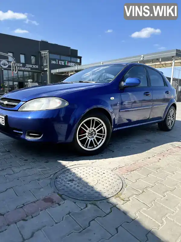 Хетчбек Chevrolet Lacetti 2004 1.6 л. Ручна / Механіка обл. Львівська, Львів - Фото 1/13