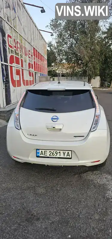 SJNFAAZE0U6016587 Nissan Leaf 2014 Хэтчбек  Фото 2