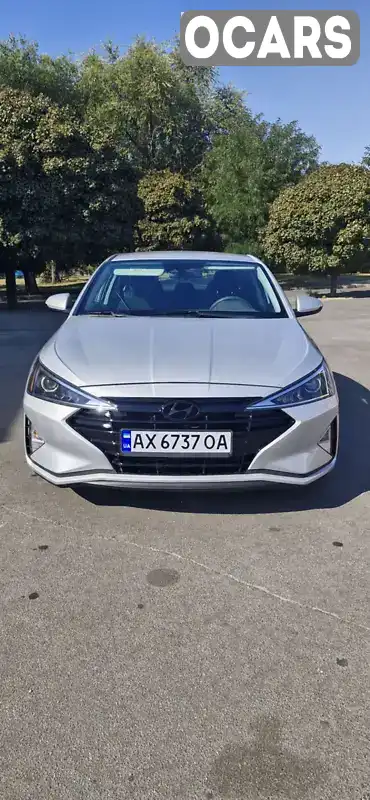 5NPD84LF0LH528453 Hyundai Elantra 2019 Седан 2 л. Фото 1