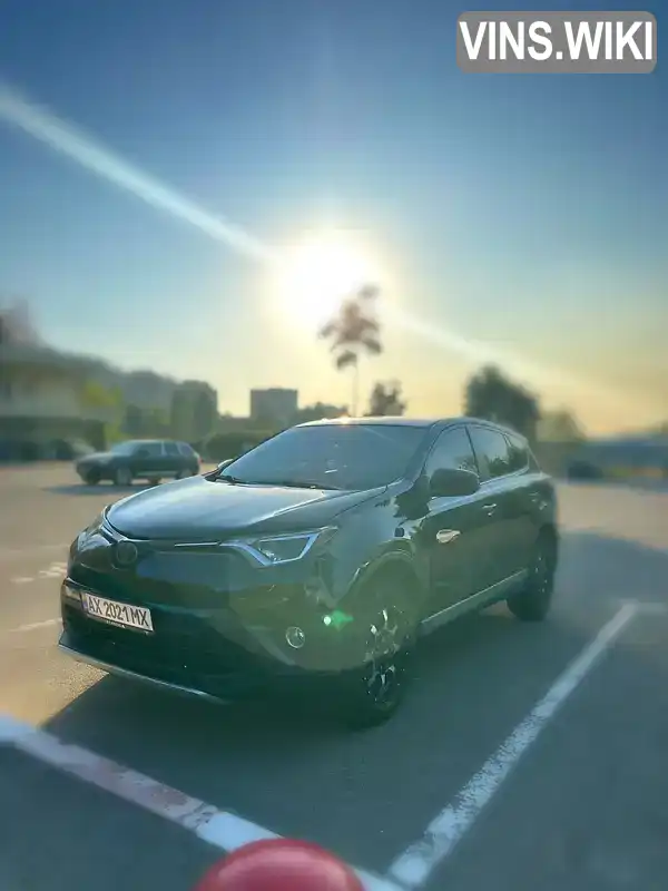 Позашляховик / Кросовер Toyota RAV4 2017 2.49 л. Автомат обл. Харківська, Харків - Фото 1/21