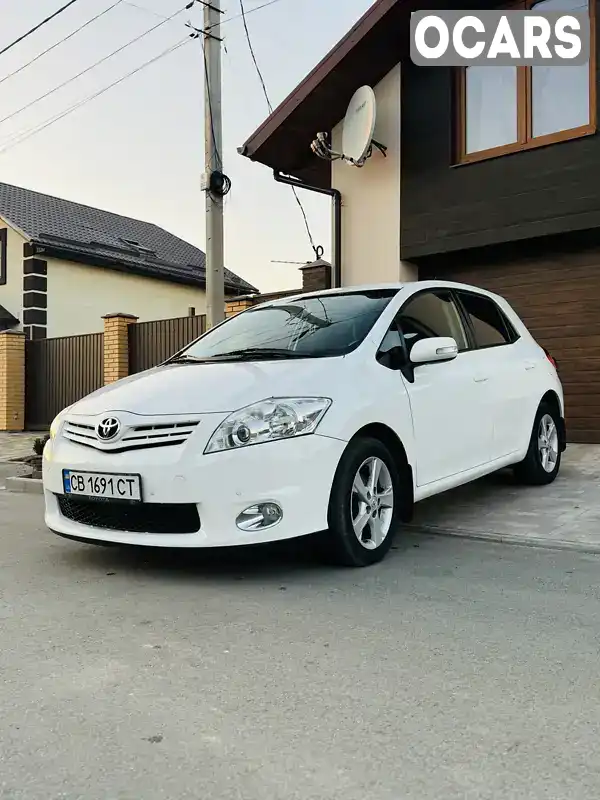 Хетчбек Toyota Auris 2012 1.6 л. Автомат обл. Київська, Київ - Фото 1/21