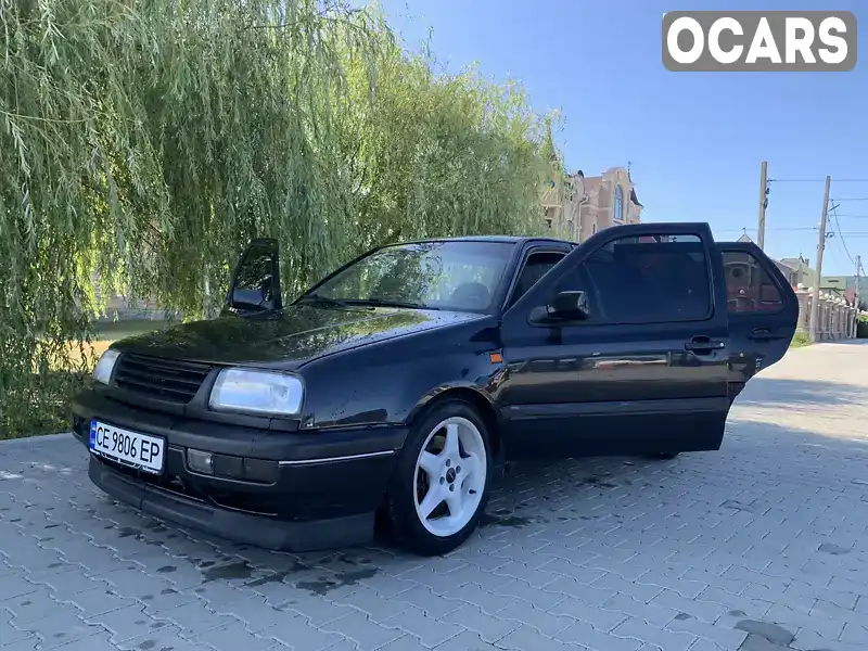 Седан Volkswagen Vento 1992 1.9 л. Ручная / Механика обл. Черновицкая, Черновцы - Фото 1/18