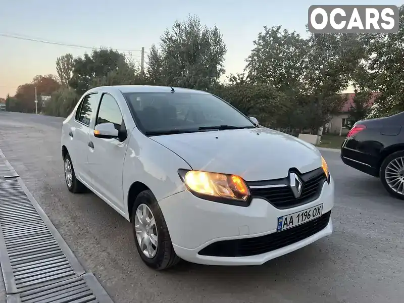 Седан Renault Logan 2015 1.15 л. Ручная / Механика обл. Тернопольская, Теребовля - Фото 1/9