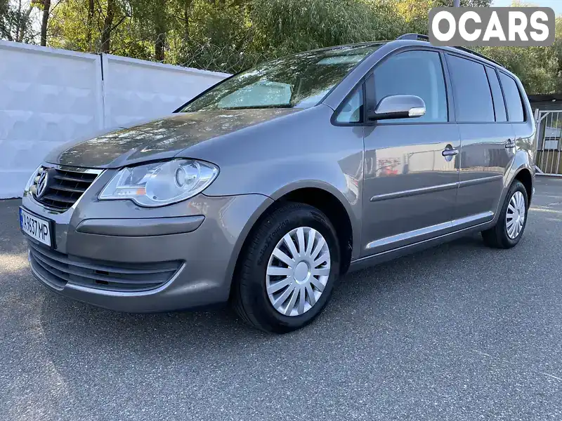 Мінівен Volkswagen Touran 2007 2 л. Автомат обл. Київська, Київ - Фото 1/21