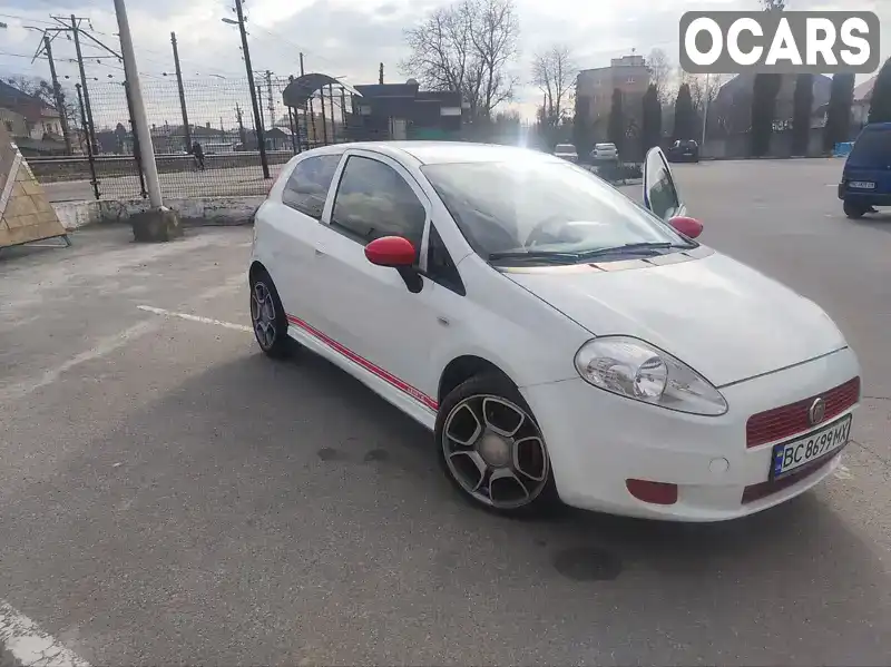 Хетчбек Fiat Punto 2010 1.25 л. Ручна / Механіка обл. Львівська, Стрий - Фото 1/12