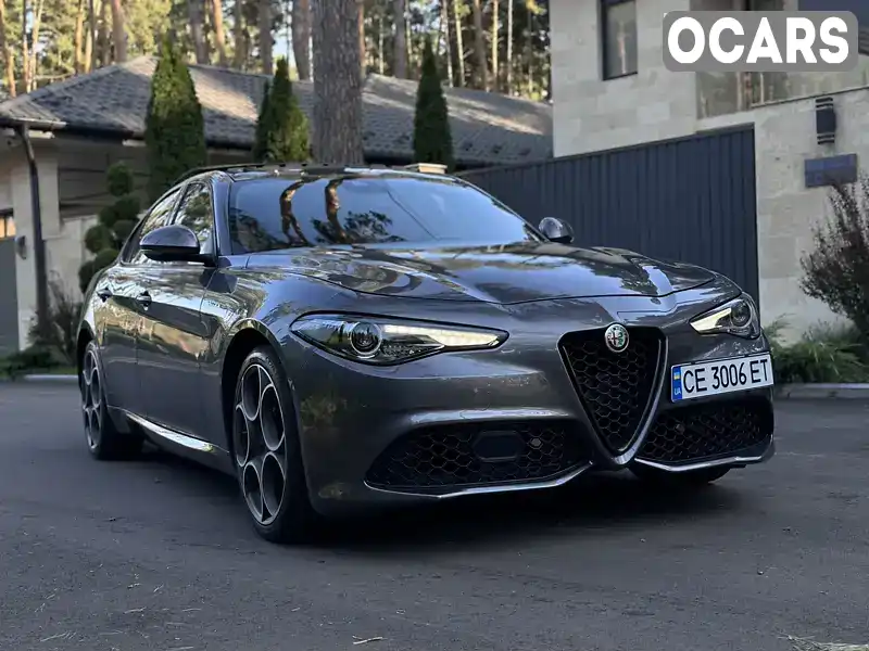 Седан Alfa Romeo Giulia 2017 2 л. Автомат обл. Київська, Київ - Фото 1/21