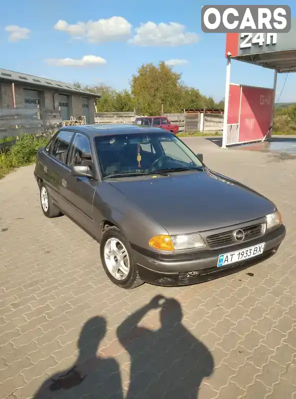 Седан Opel Astra 1993 1.6 л. Ручна / Механіка обл. Івано-Франківська, Калуш - Фото 1/19