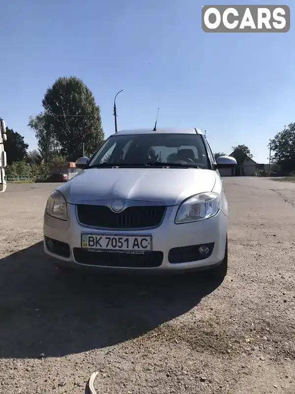 Мікровен Skoda Roomster 2008 1.6 л. Ручна / Механіка обл. Черкаська, Монастирище - Фото 1/20