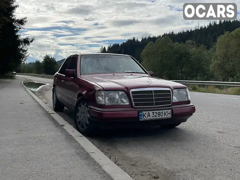 Седан Mercedes-Benz E-Class 1995 2.2 л. Ручна / Механіка обл. Київська, Васильків - Фото 1/11