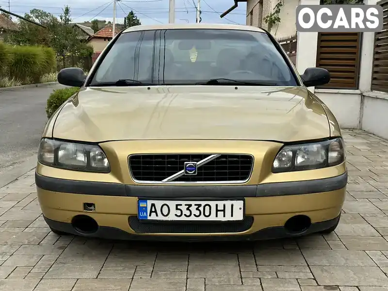 Седан Volvo S60 2001 2.44 л. Ручная / Механика обл. Закарпатская, Берегово - Фото 1/13