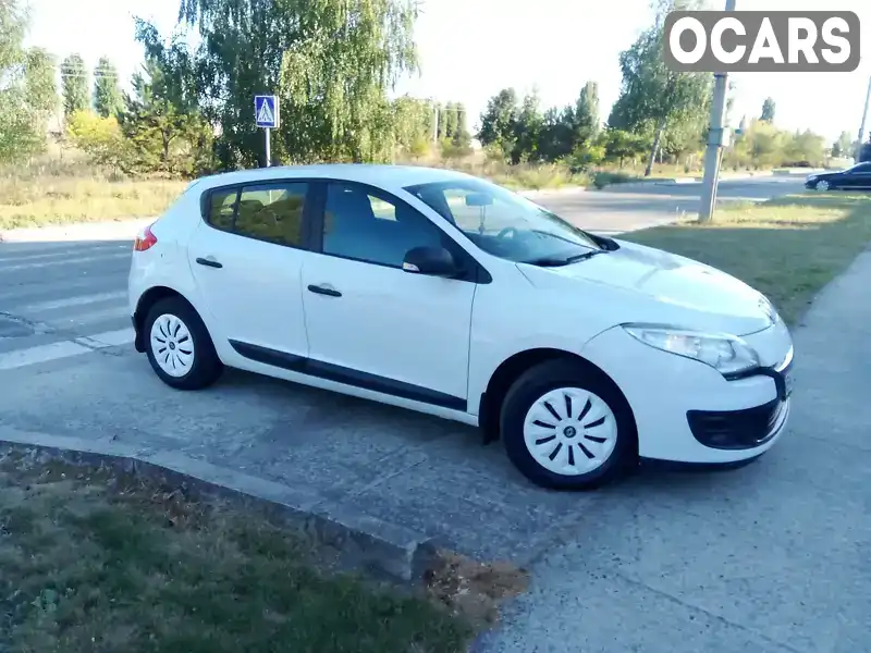 Хетчбек Renault Megane 2012 1.46 л. Ручна / Механіка обл. Рівненська, Вараш (Кузнецовськ) - Фото 1/21