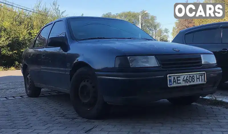 Ліфтбек Opel Vectra 1992 2 л. обл. Дніпропетровська, Дніпро (Дніпропетровськ) - Фото 1/10