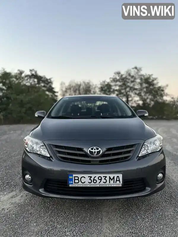 Седан Toyota Corolla 2011 1.3 л. Ручна / Механіка обл. Львівська, Львів - Фото 1/20