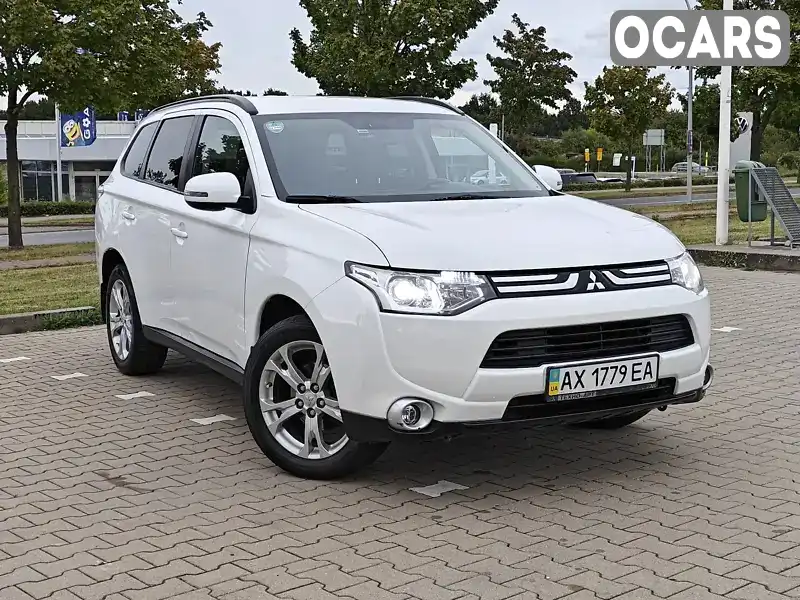 Позашляховик / Кросовер Mitsubishi Outlander 2013 2 л. Автомат обл. Рівненська, Березне - Фото 1/20