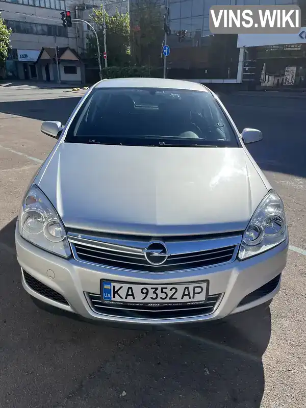 Хетчбек Opel Astra 2008 1.4 л. Робот обл. Київська, Київ - Фото 1/20