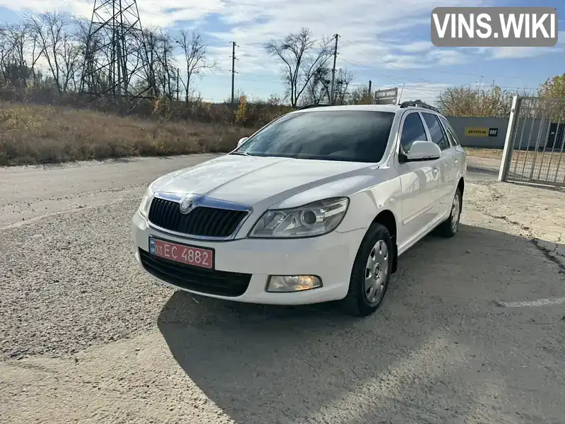 Універсал Skoda Octavia 2010 1.6 л. Ручна / Механіка обл. Харківська, Харків - Фото 1/21