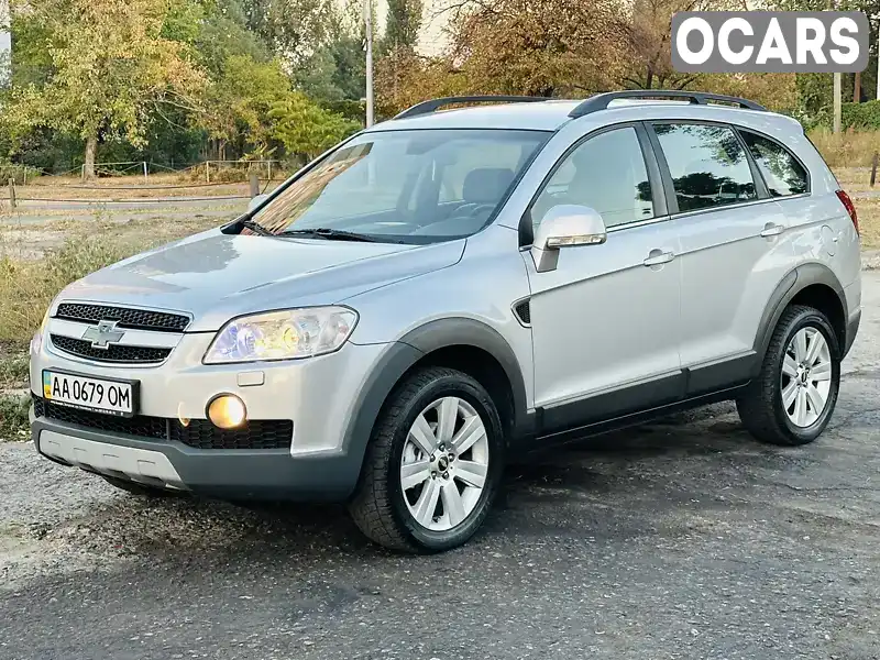 Позашляховик / Кросовер Chevrolet Captiva 2010 2.41 л. Автомат обл. Київська, Київ - Фото 1/16