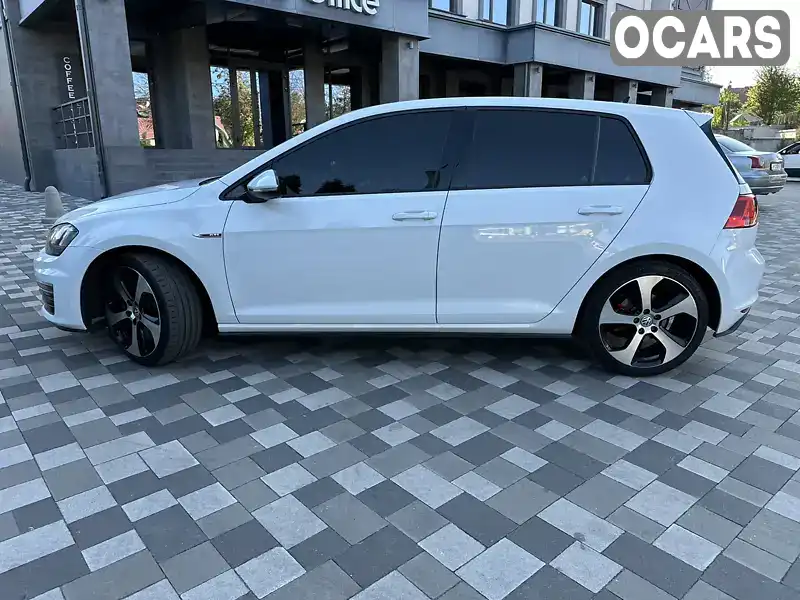 3VW4T7AU4GM048379 Volkswagen Golf GTI 2016 Хетчбек 1.98 л. Фото 4