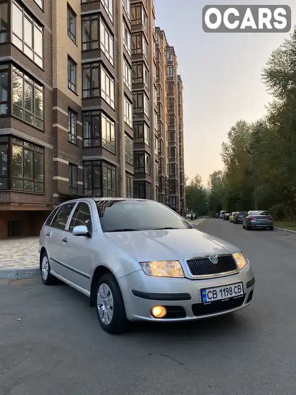 TMBHX46Y374030759 Skoda Fabia 2006 Універсал 1.39 л. Фото 1