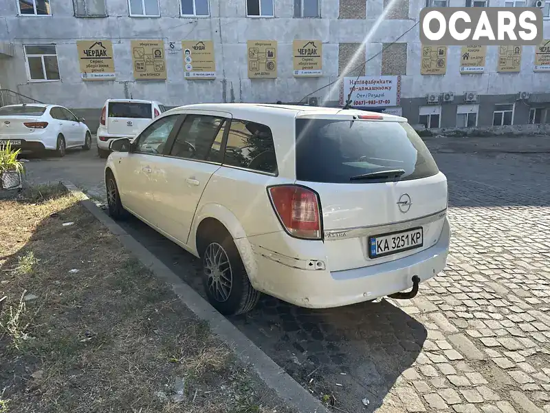 W0L0AHL35A2080926 Opel Astra 2010 Універсал 1.69 л. Фото 3