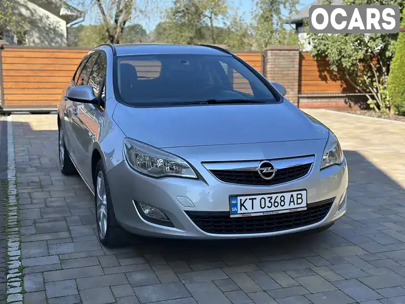 Універсал Opel Astra 2012 1.7 л. Ручна / Механіка обл. Івано-Франківська, Богородчани - Фото 1/16