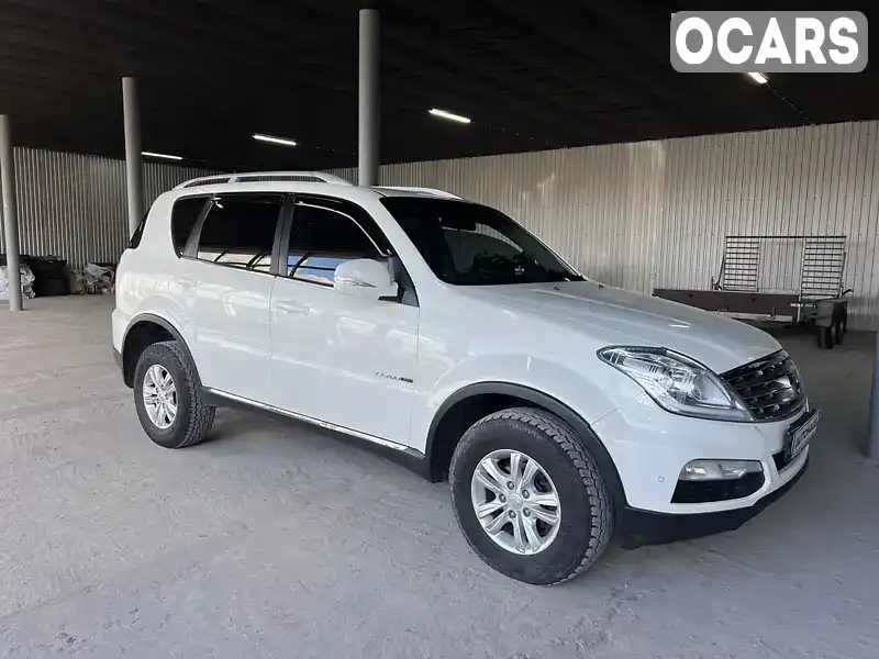 Внедорожник / Кроссовер SsangYong Rexton 2014 2 л. Ручная / Механика обл. Житомирская, Житомир - Фото 1/21