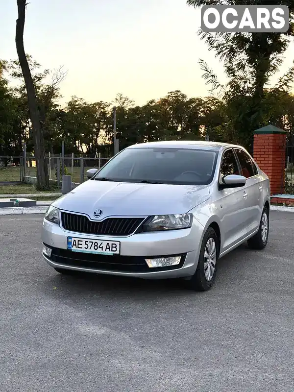 Ліфтбек Skoda Rapid 2015 1.2 л. Ручна / Механіка обл. Дніпропетровська, Дніпро (Дніпропетровськ) - Фото 1/21