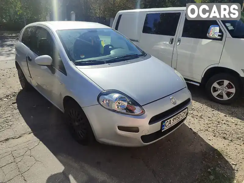 Хэтчбек Fiat Punto 2012 1.25 л. Ручная / Механика обл. Николаевская, Первомайск - Фото 1/8