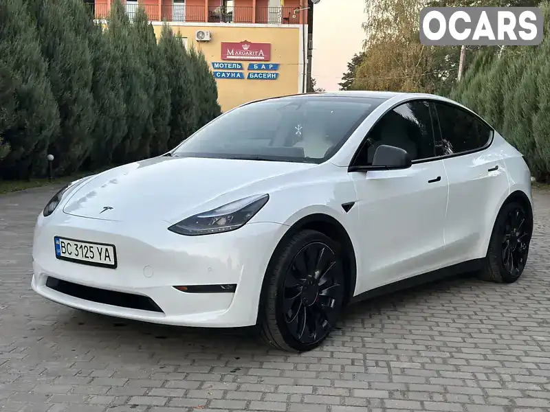 Позашляховик / Кросовер Tesla Model Y 2022 null_content л. Автомат обл. Львівська, Самбір - Фото 1/21