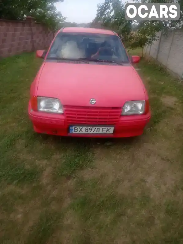 Хэтчбек Opel Kadett 1986 1.3 л. Ручная / Механика обл. Хмельницкая, Нетешин - Фото 1/10