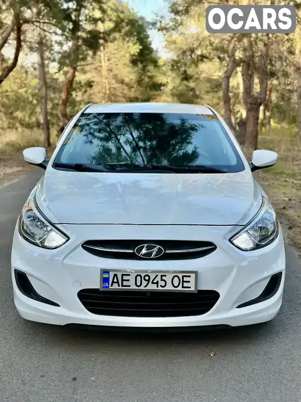 Седан Hyundai Accent 2015 1.59 л. Автомат обл. Дніпропетровська, Дніпро (Дніпропетровськ) - Фото 1/19