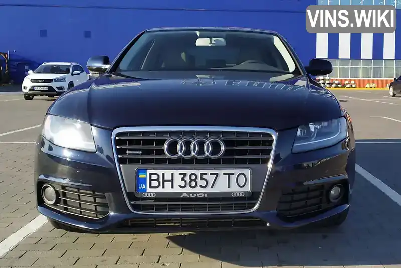 Седан Audi A4 2010 2 л. Автомат обл. Миколаївська, Миколаїв - Фото 1/21