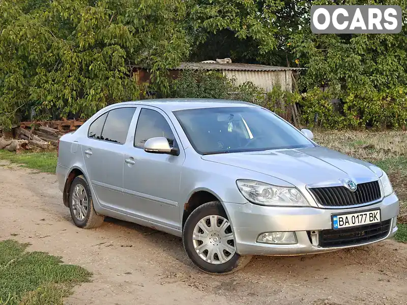 Ліфтбек Skoda Octavia 2011 1.6 л. Ручна / Механіка обл. Кіровоградська, Голованівськ - Фото 1/19