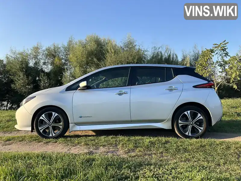 Хэтчбек Nissan Leaf 2018 null_content л. Автомат обл. Хмельницкая, Хмельницкий - Фото 1/18