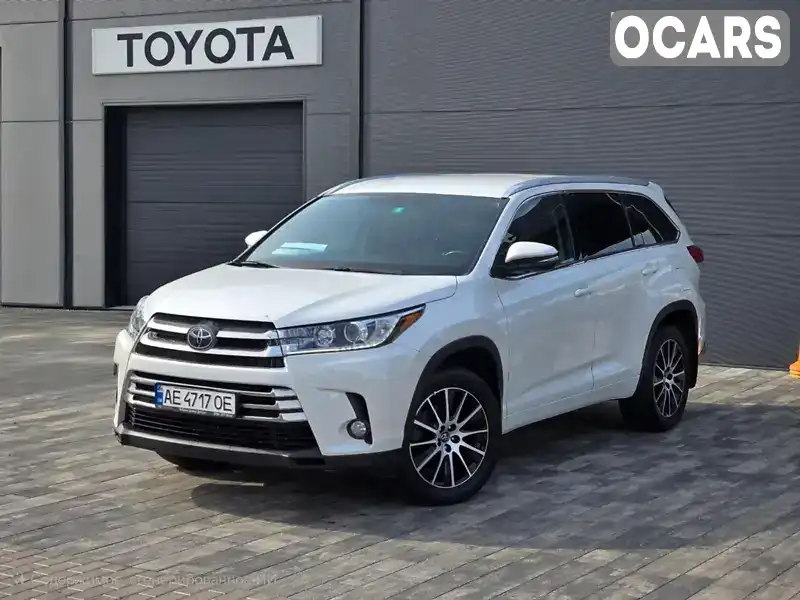 Позашляховик / Кросовер Toyota Highlander 2017 3.46 л. Автомат обл. Волинська, Луцьк - Фото 1/21