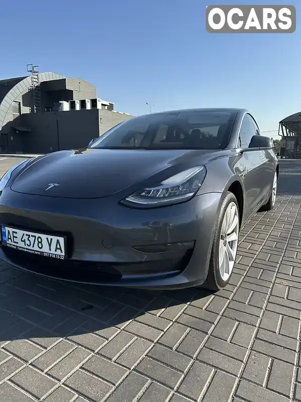 Седан Tesla Model 3 2017 null_content л. обл. Дніпропетровська, Дніпро (Дніпропетровськ) - Фото 1/21