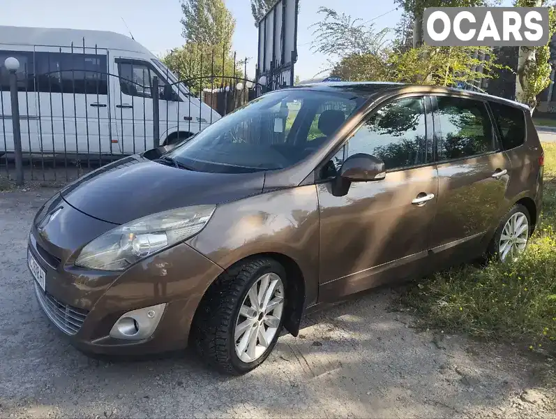 Мінівен Renault Grand Scenic 2010 2 л. Ручна / Механіка обл. Запорізька, Запоріжжя - Фото 1/21