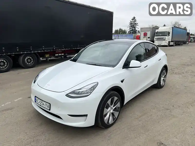 5YJYGAEE2MF112668 Tesla Model Y 2021 Внедорожник / Кроссовер  Фото 2