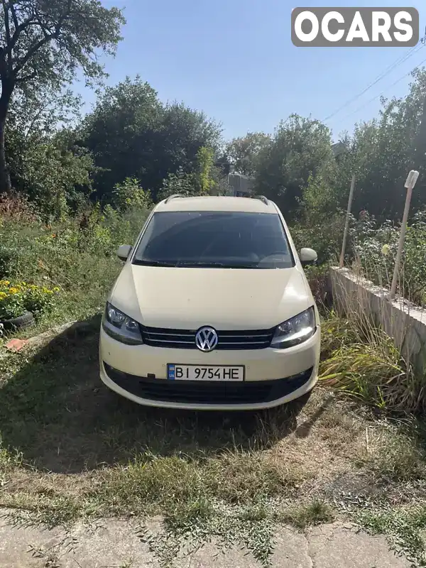 Мінівен Volkswagen Sharan 2014 2 л. Варіатор обл. Полтавська, Полтава - Фото 1/17