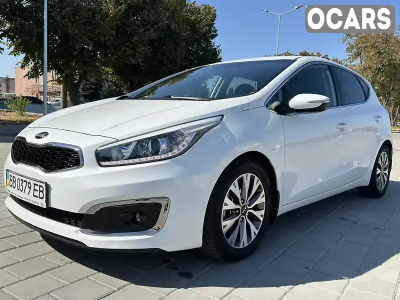 Хетчбек Kia Ceed 2016 1.59 л. Автомат обл. Черкаська, Черкаси - Фото 1/21