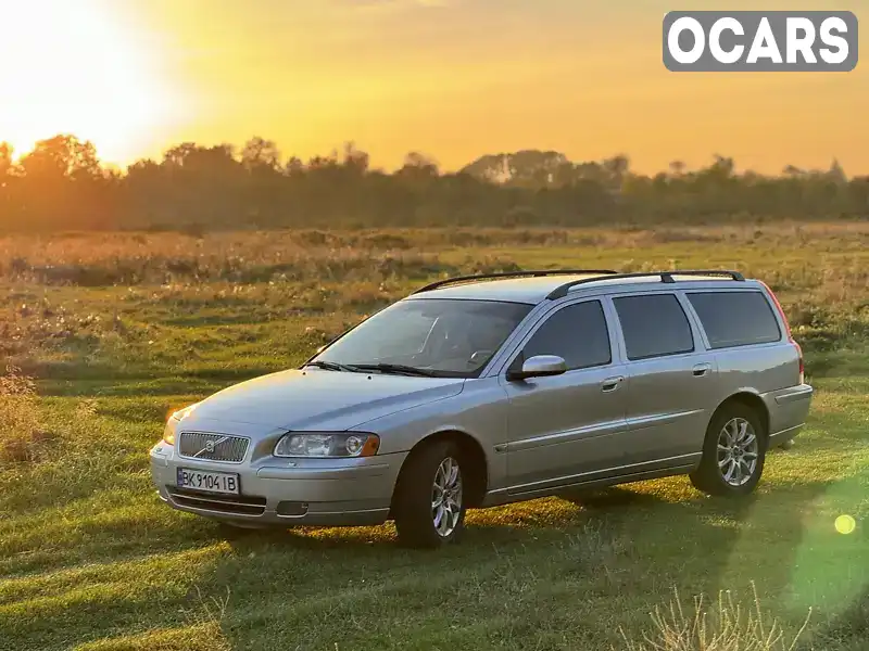 Універсал Volvo V70 2005 2.4 л. Ручна / Механіка обл. Рівненська, Гоща - Фото 1/21