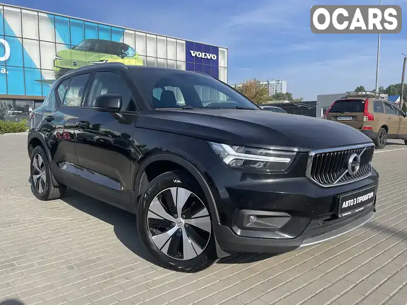 Позашляховик / Кросовер Volvo XC40 2020 1.97 л. Автомат обл. Київська, Київ - Фото 1/21