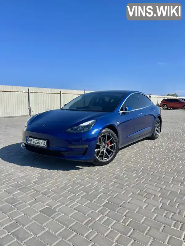 Седан Tesla Model 3 2019 null_content л. обл. Одесская, Одесса - Фото 1/21