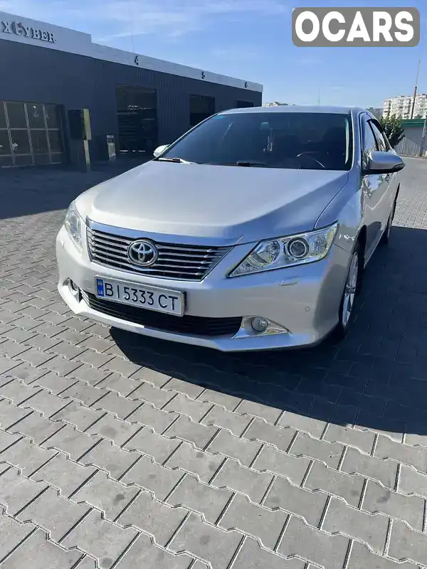 Седан Toyota Camry 2012 3.5 л. Автомат обл. Полтавська, Полтава - Фото 1/21