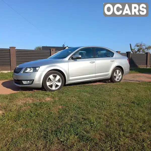 Ліфтбек Skoda Octavia 2015 1.6 л. Ручна / Механіка обл. Львівська, Червоноград - Фото 1/18